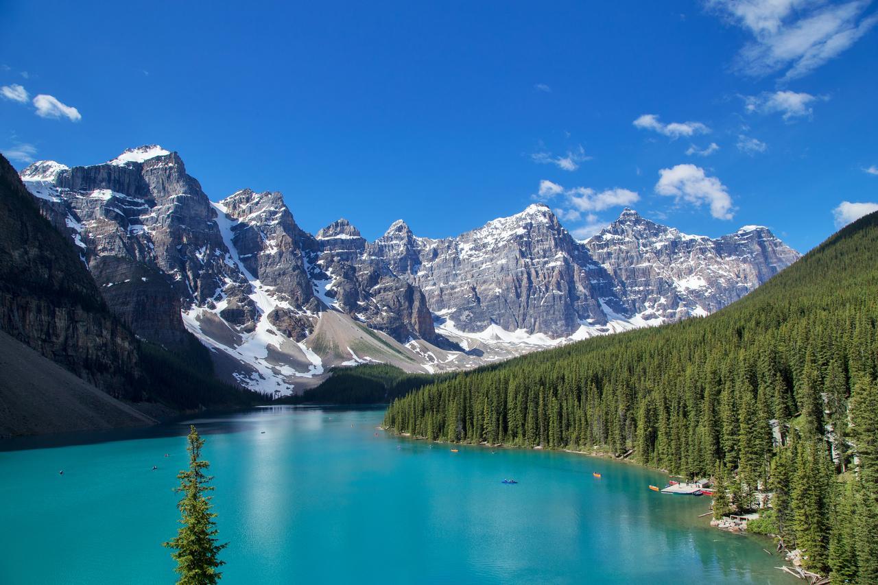 Moraine Lake Lodge Lake Louise Esterno foto